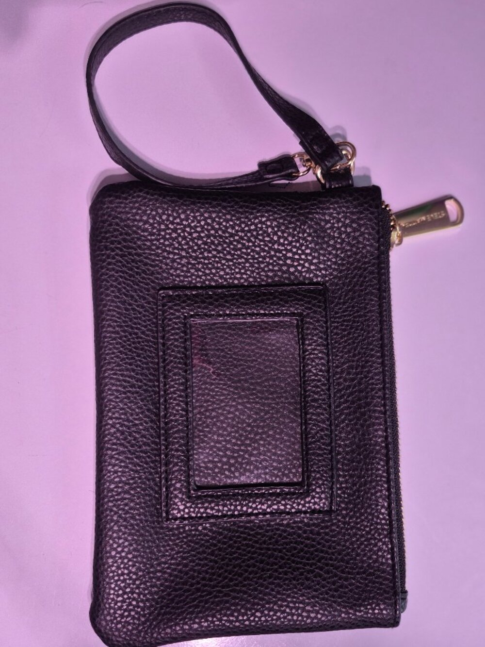 Steve Madden. Wristlet , black. Vegan